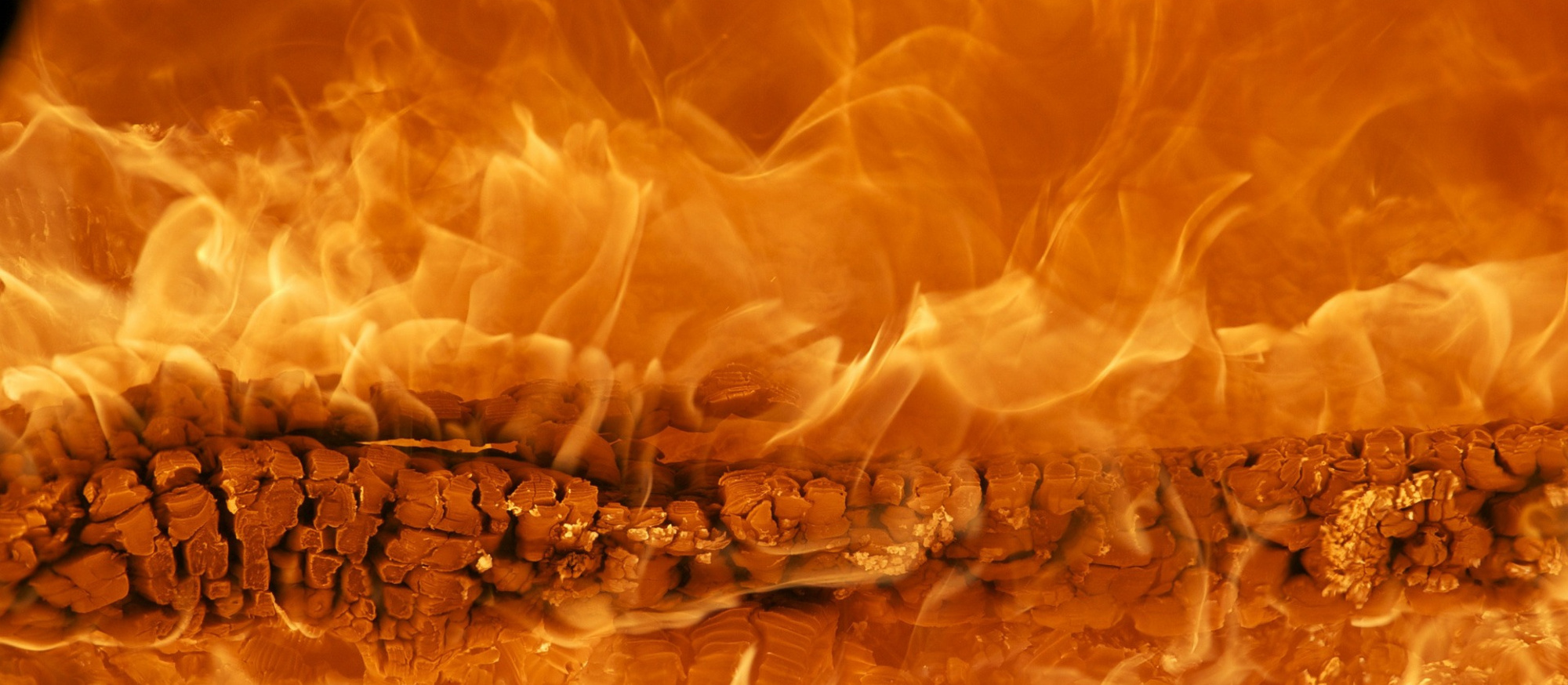 fire-g749eed910_1920